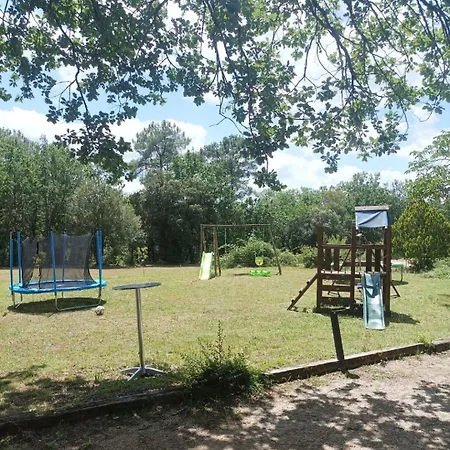 N7 Emplacement Tente Camping-car Campeggio *